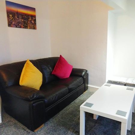 Derwent Street Apartment 3 - Self Contained - 2 Bed Self Catering Apartment ワーキントン エクステリア 写真