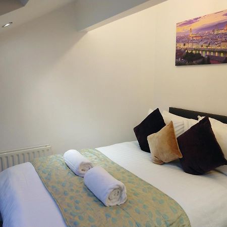Derwent Street Apartment 3 - Self Contained - 2 Bed Self Catering Apartment ワーキントン エクステリア 写真